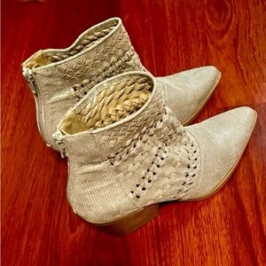 Seven Dials Vegan Leather Ankle Boots